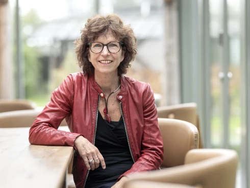 9862 Francine van Rosmalen